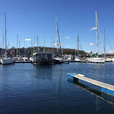 Fewo1846 - Floatinghouse - Hausboot Mit 2 Schlafzimmern In Der Marina Sonwik Flensburg