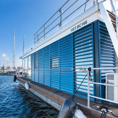 Ferienhaus Fewo1846 - Floatinghouse - Hausboot Mit 2 Schlafzimmern In Der Marina Sonwik